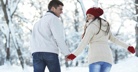 5 Places to Look For Love This Holiday Season